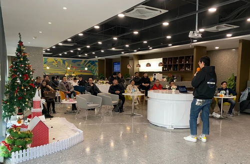 区块链报告会心得体会3000 不懂技术难入行 区块链技术软件开发师 资格证为何成行业香饽饽 ...